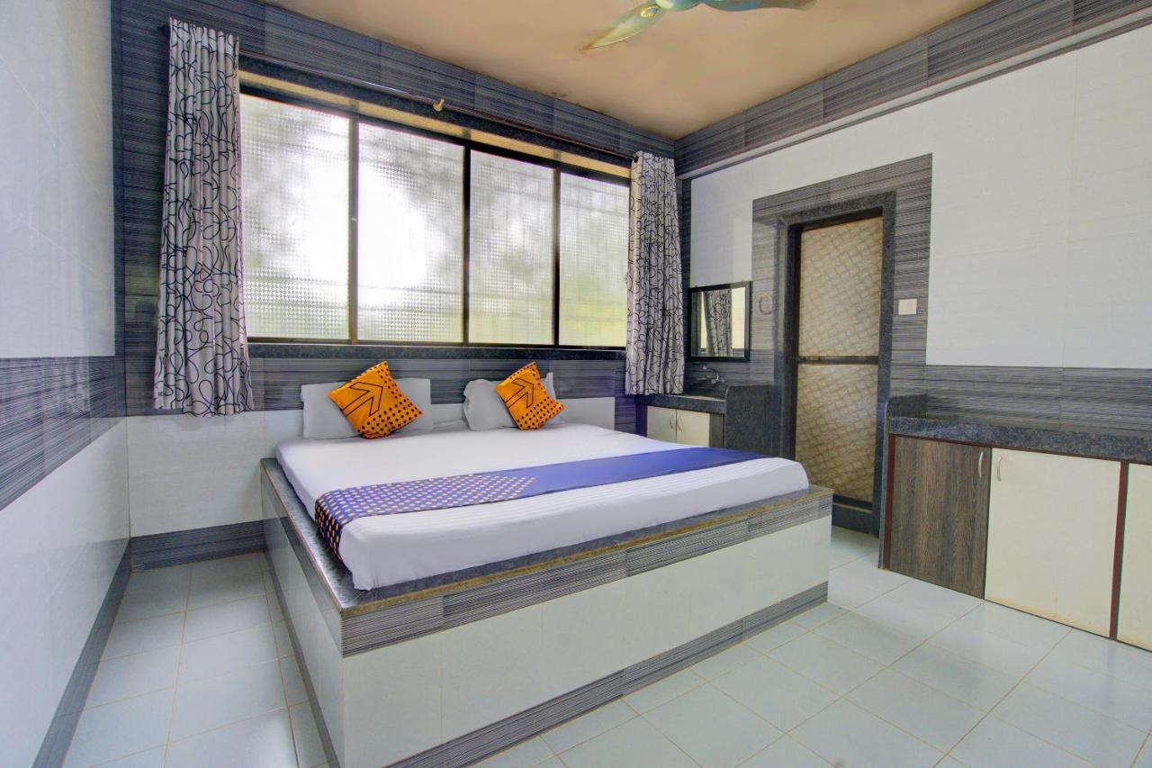 Spot On 63917 Hotel Dolphin Garden Kolad Exterior photo